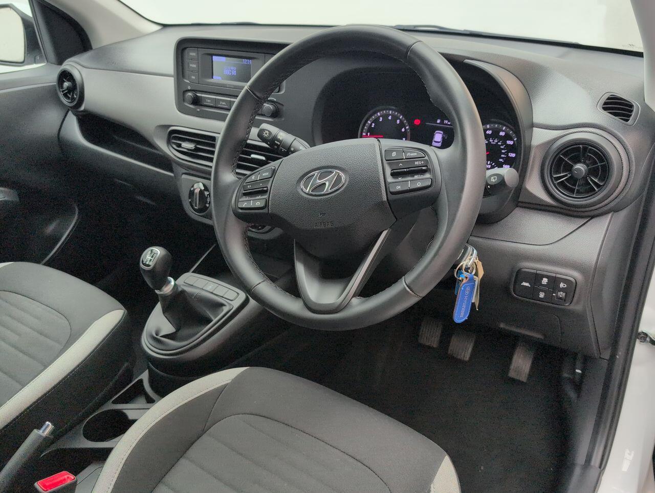 Used Hyundai i10 2021 for sale - 76424575: Photo 11