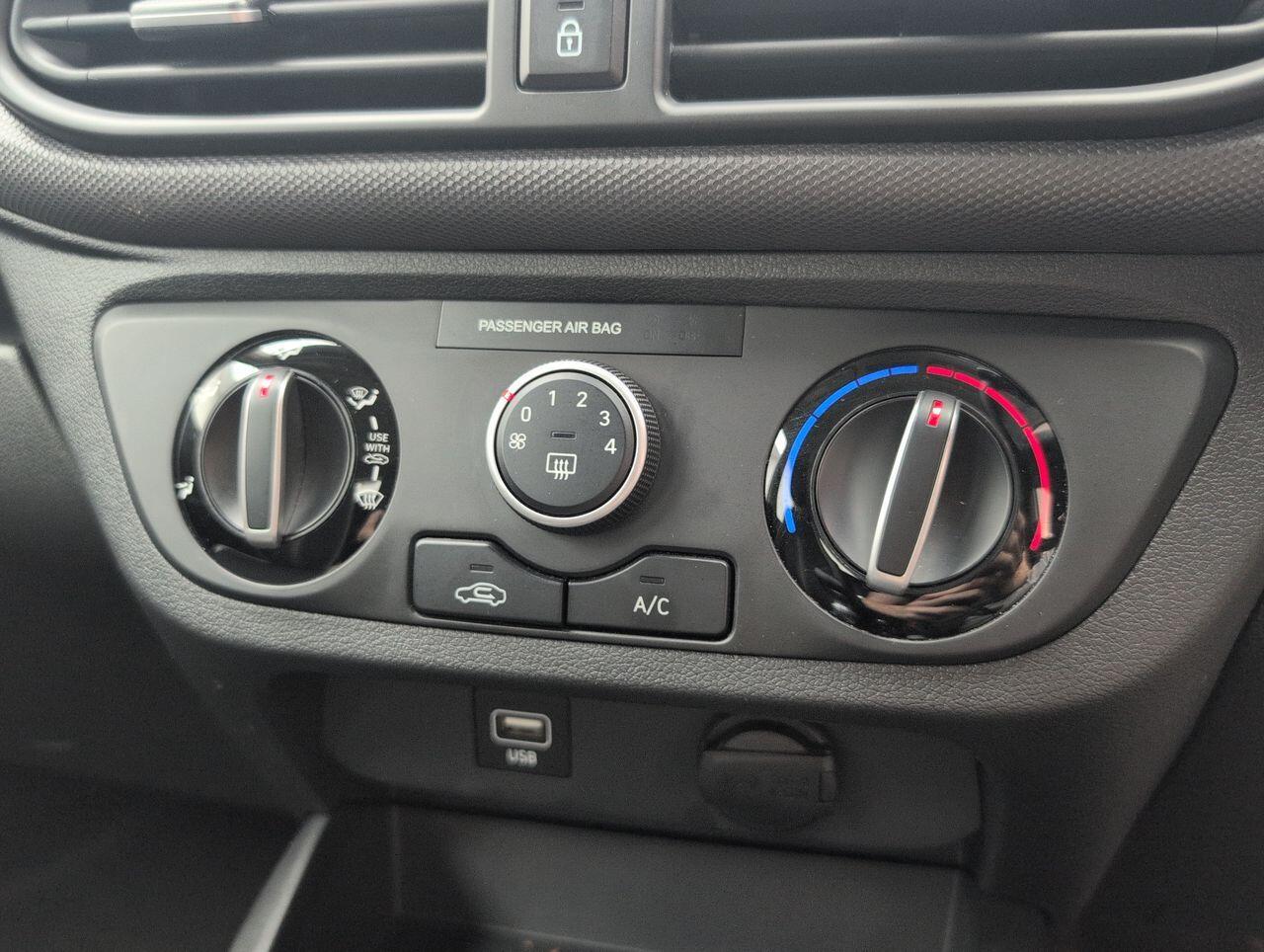 Used Hyundai i10 2021 for sale - 76424575: Photo 14