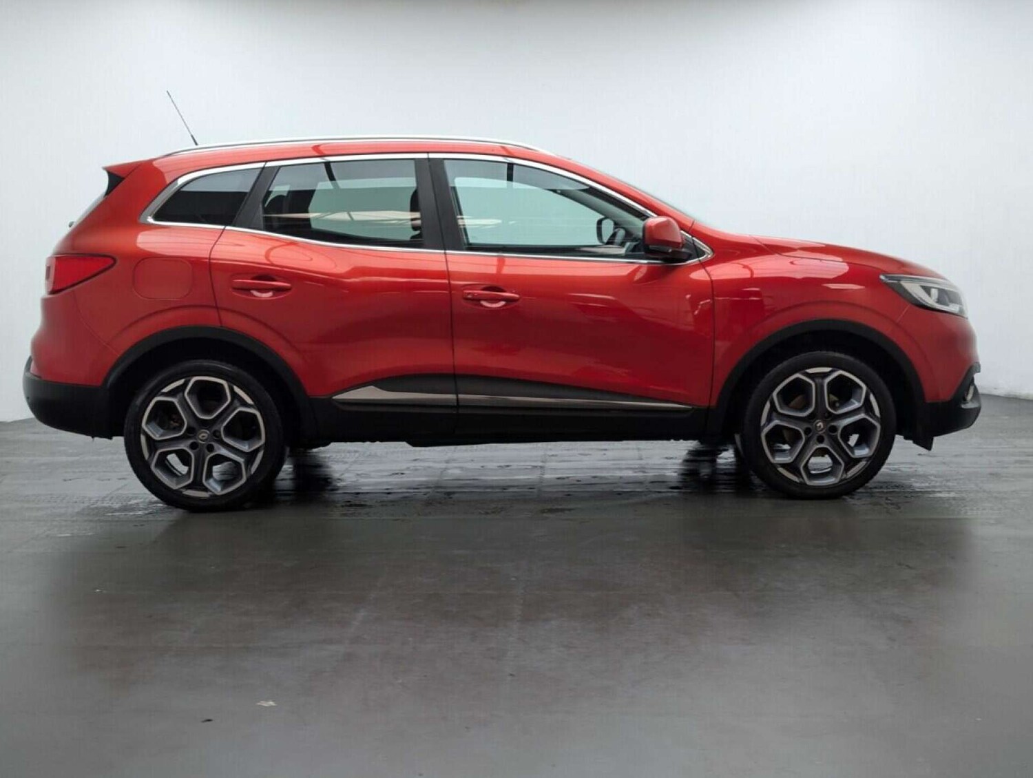 Used Renault Kadjar 2018 for sale - 77714384: Photo 9