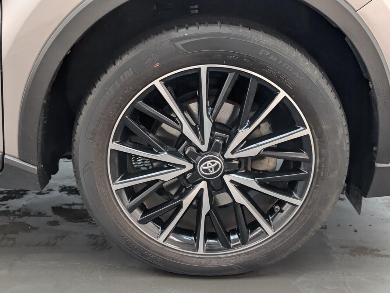 Used Toyota C-HR 2019 for sale - 76424386: Photo 10