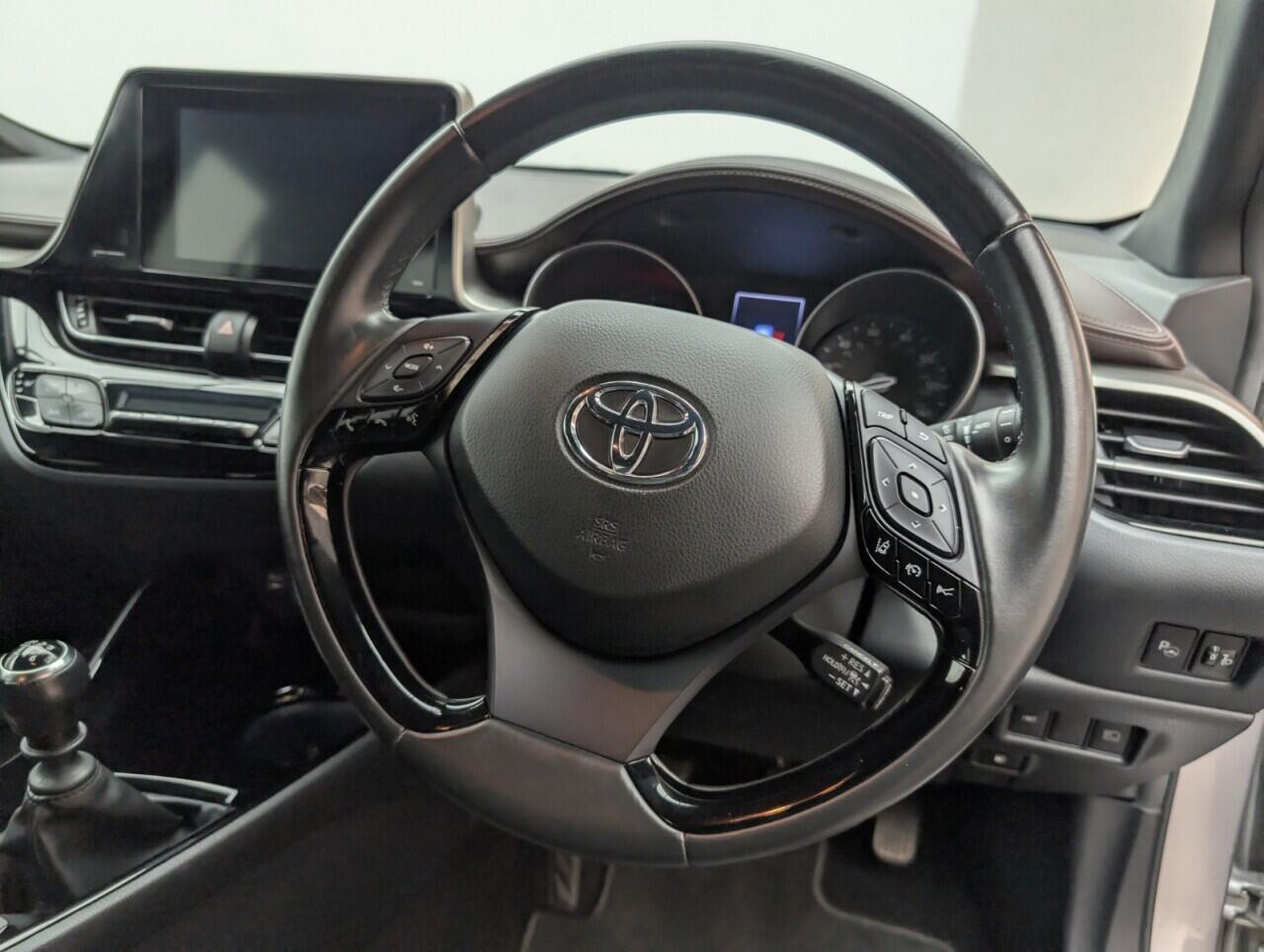 Used Toyota C-HR 2019 for sale - 76424386: Photo 23