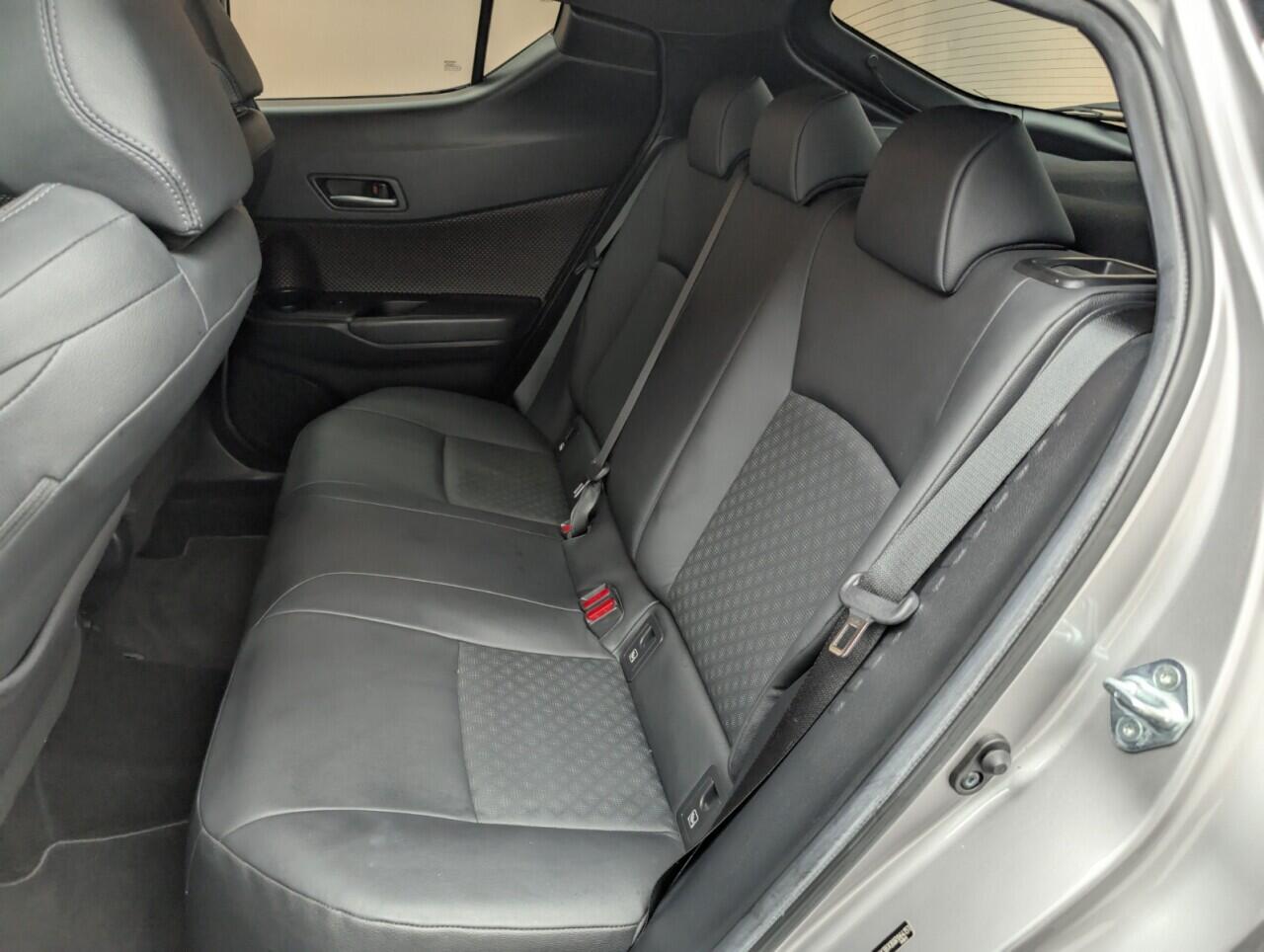 Used Toyota C-HR 2019 for sale - 76424386: Photo 27