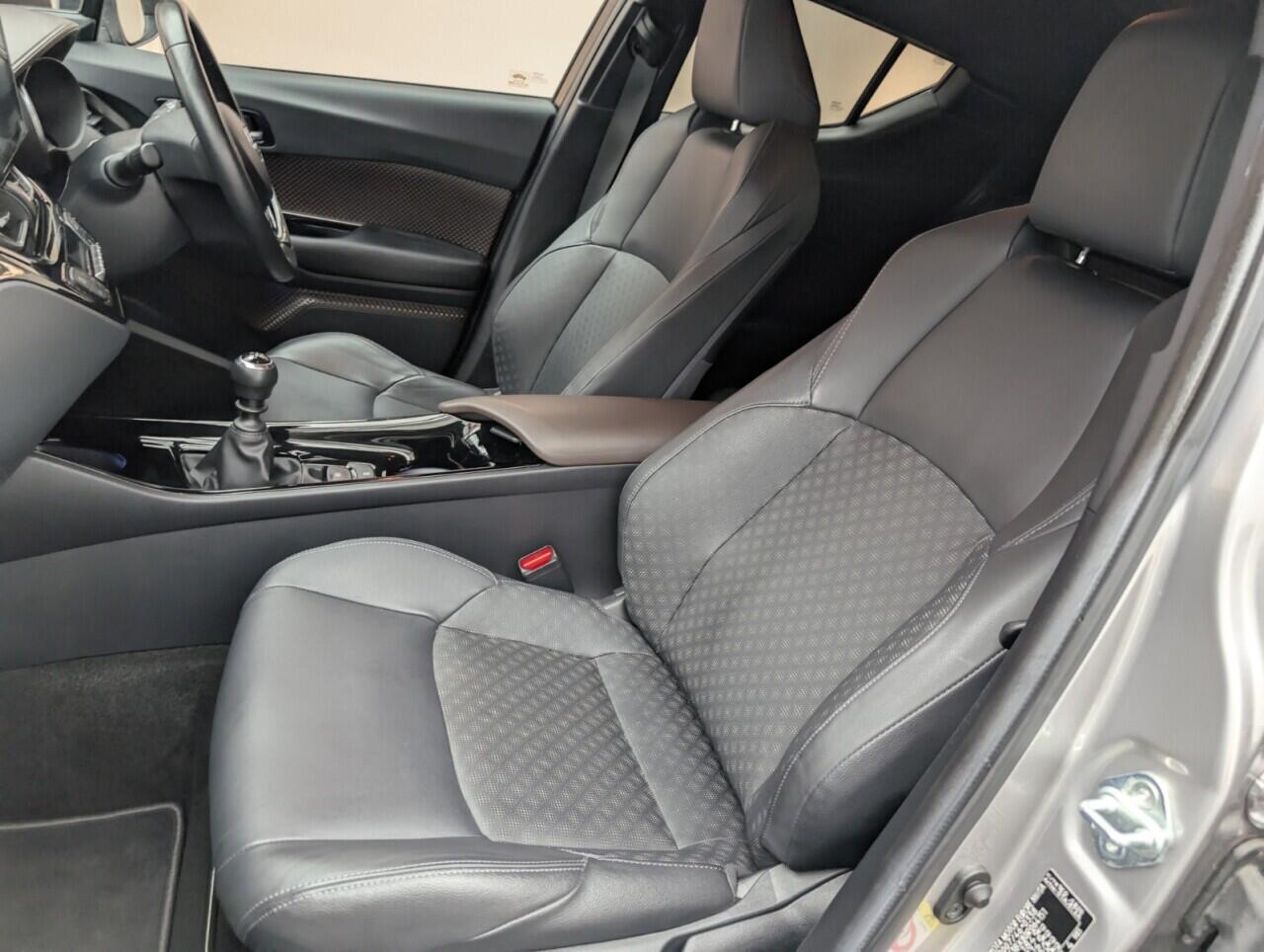 Used Toyota C-HR 2019 for sale - 76424386: Photo 28