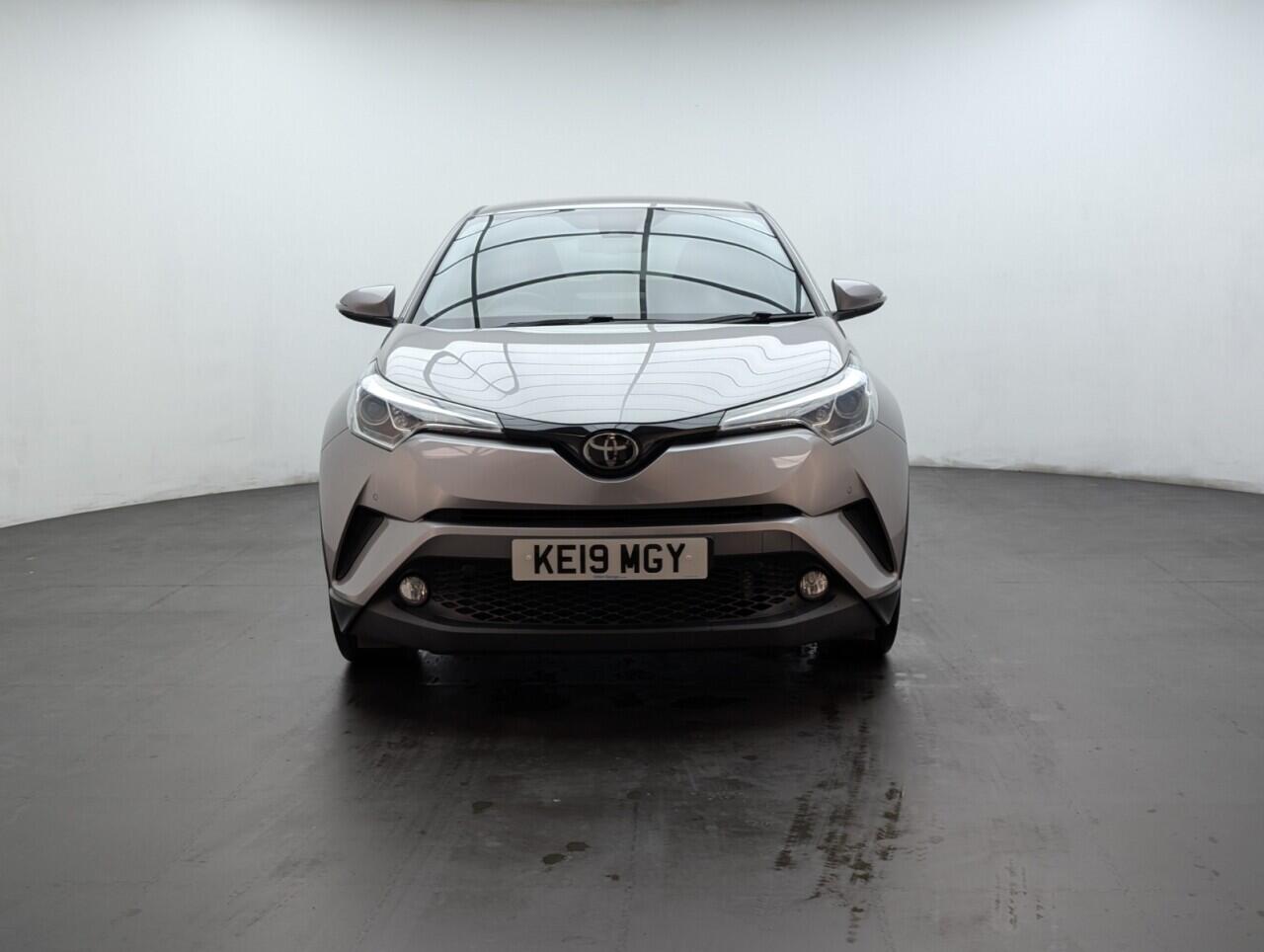 Used Toyota C-HR 2019 for sale - 76424386: Photo 3