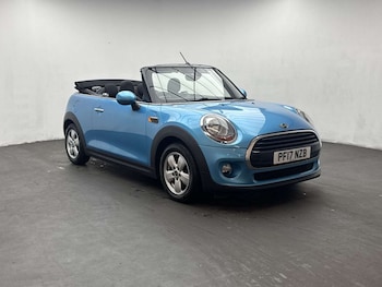 Used MINI Convertible 2017 for sale - 79264932: Photo