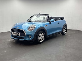 Used MINI Convertible 2017 for sale - 79264932: Photo