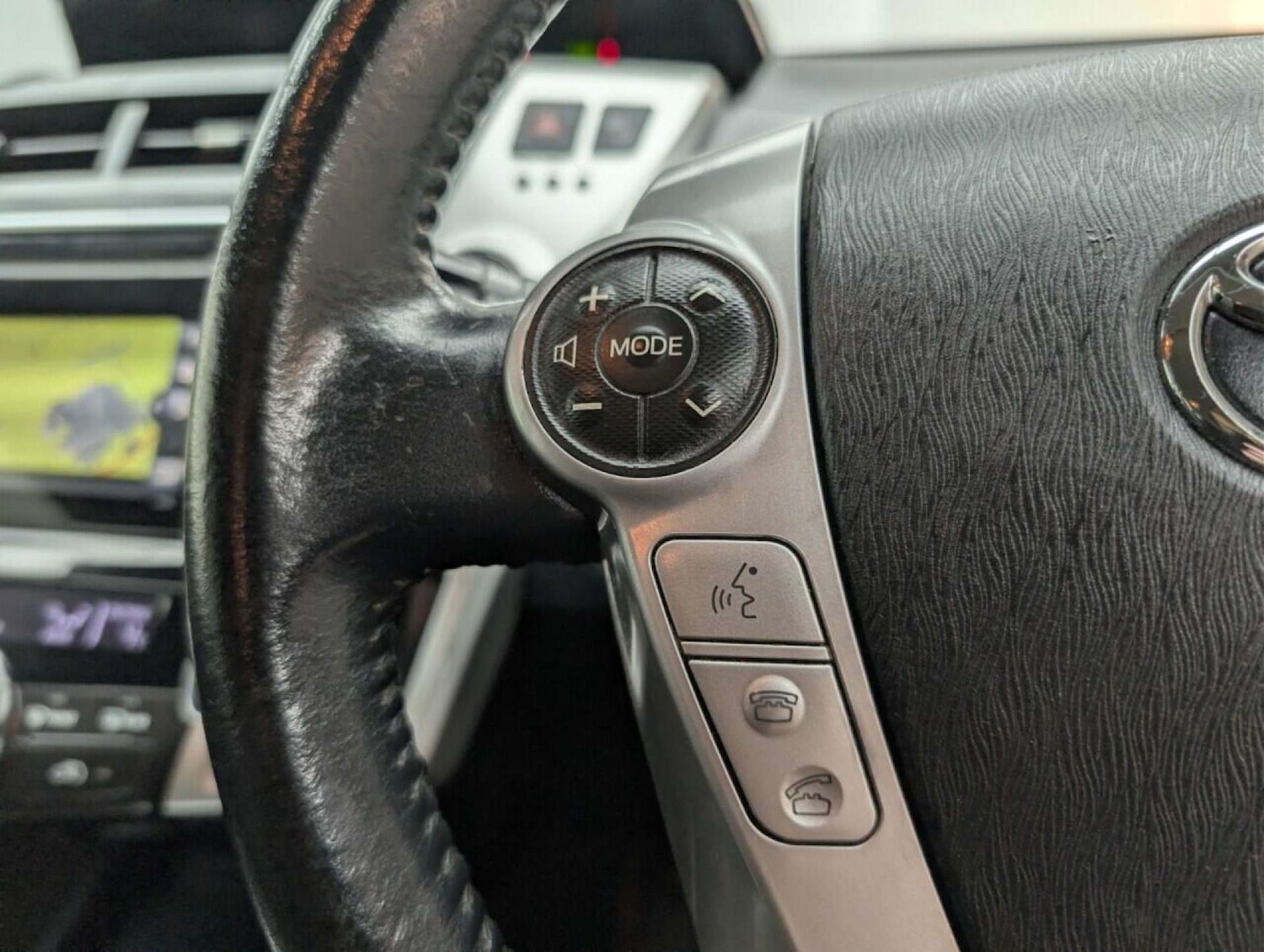 Used Toyota Prius+ 2019 for sale - 77713614: Photo 19