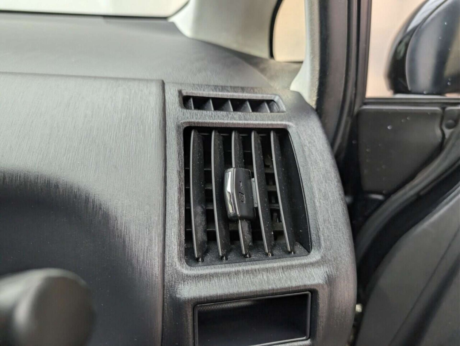 Used Toyota Prius+ 2019 for sale - 77713614: Photo 21