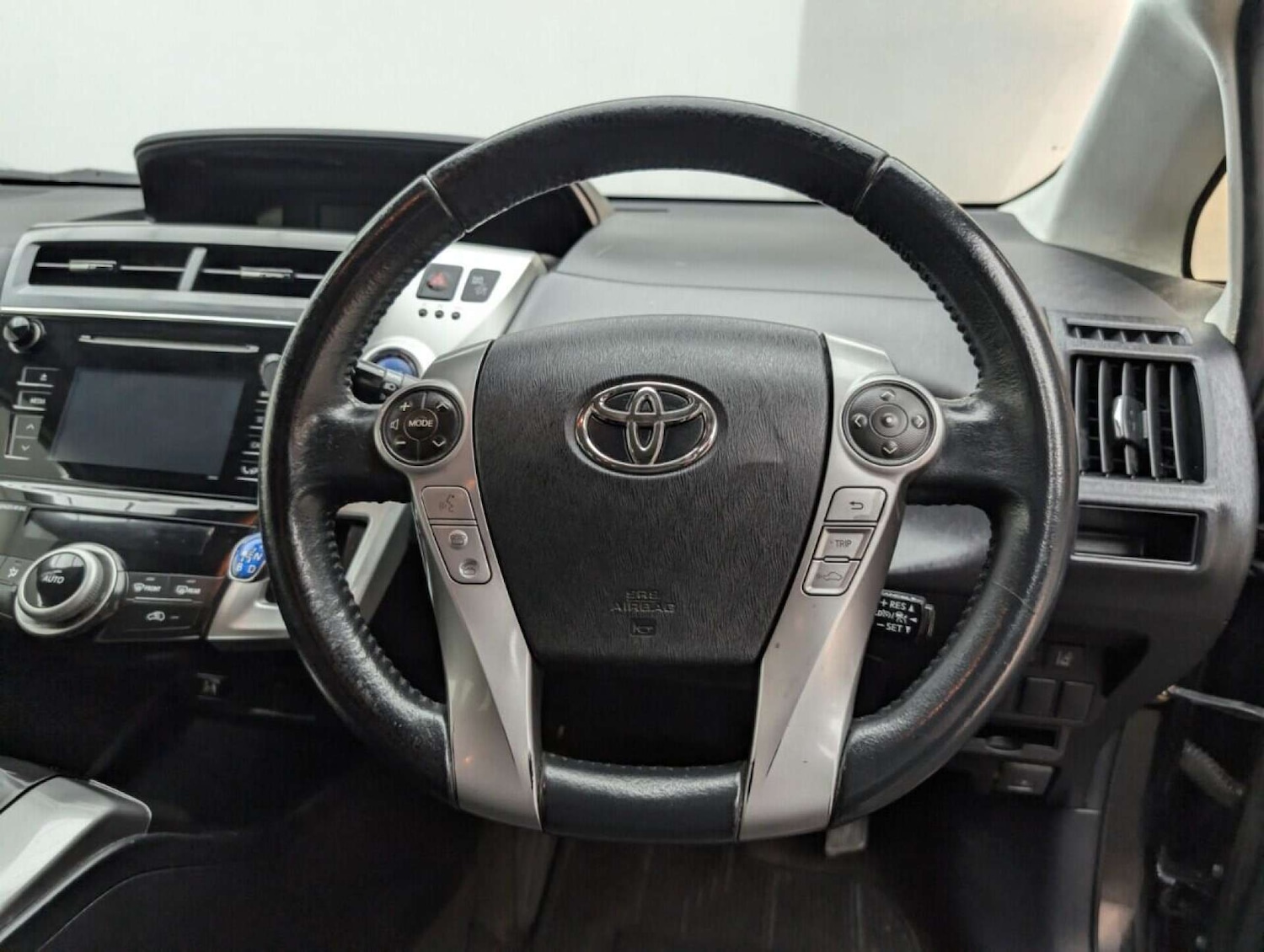Used Toyota Prius+ 2019 for sale - 77713614: Photo 23