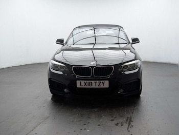 Used BMW 2 Series 2018 for sale - 77713808: Photo