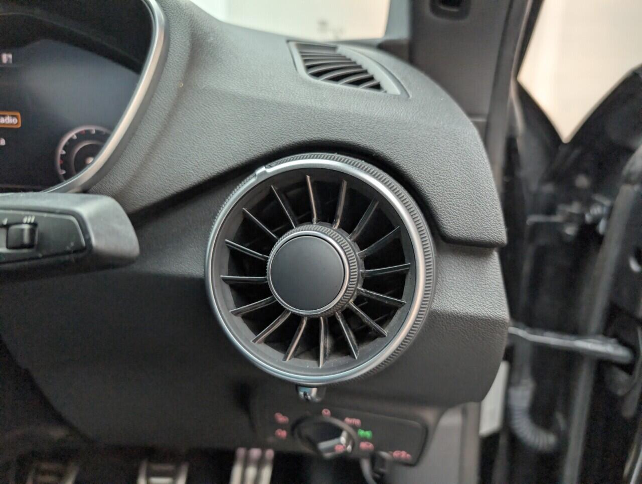 Used Audi TT 2015 for sale - 76512413: Photo 19