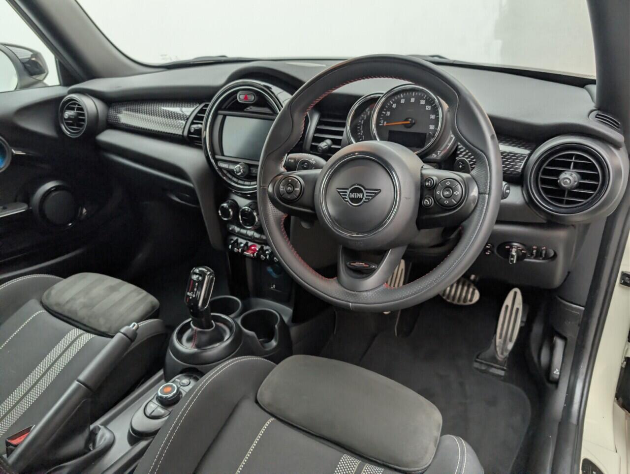 Used MINI Hatch 2020 for sale - 76512212: Photo 11