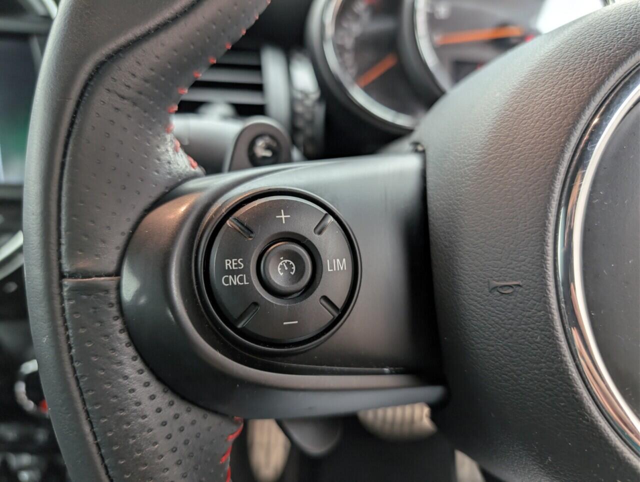 Used MINI Hatch 2020 for sale - 76512212: Photo 19