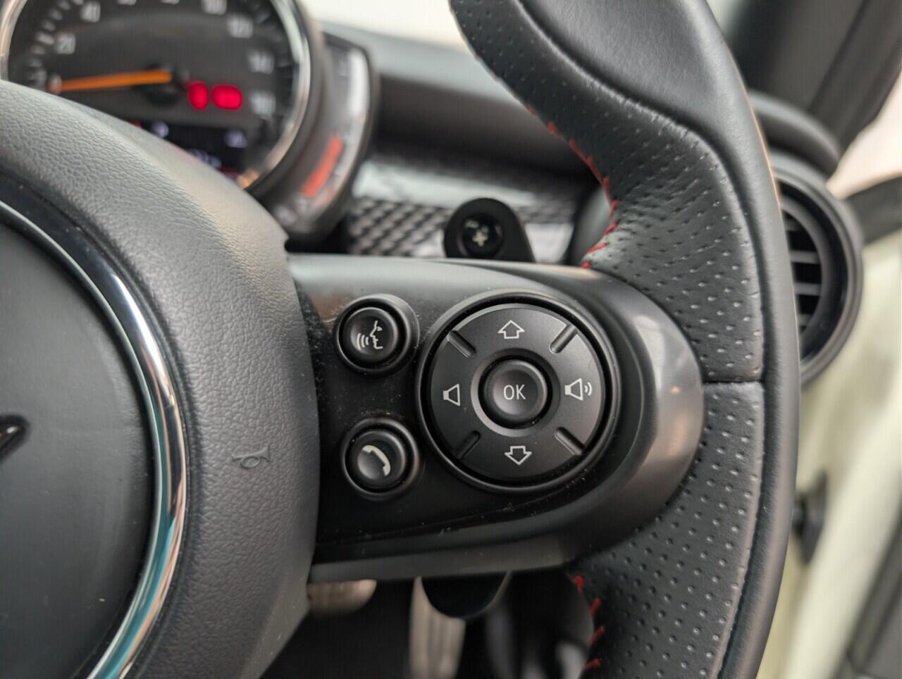 Used MINI Hatch 2020 for sale - 76512212: Photo 20