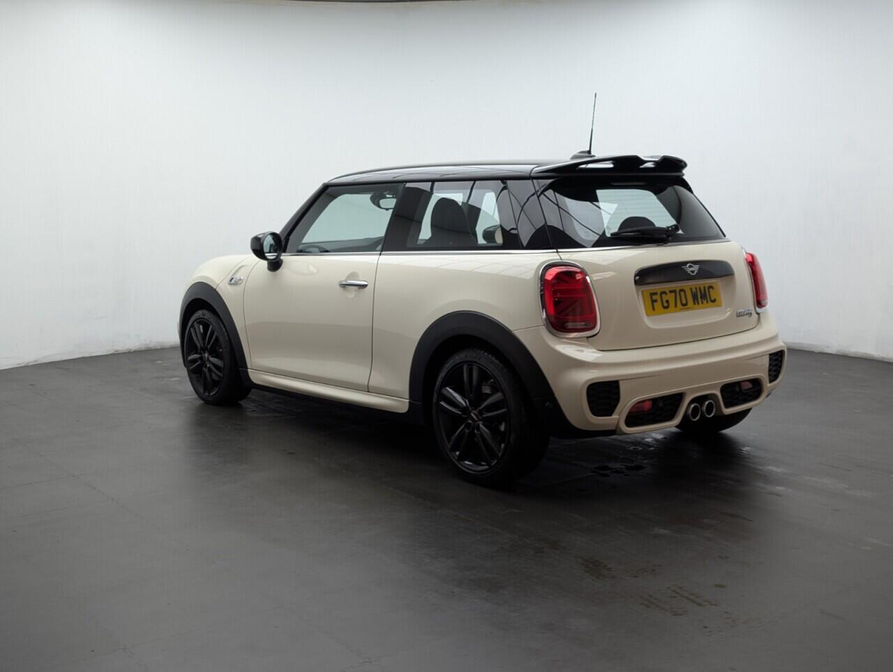 Used MINI Hatch 2020 for sale - 76512212: Photo 6