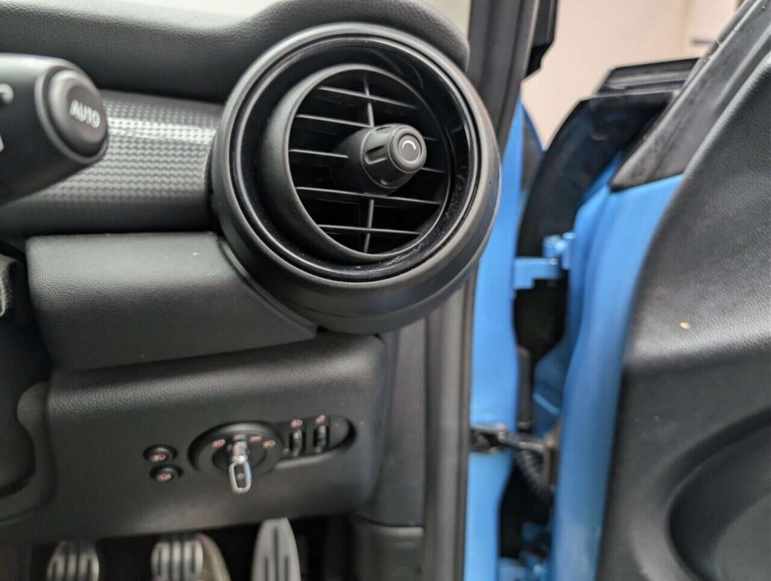 Used MINI Hatch 2019 for sale - 77713084: Photo 20