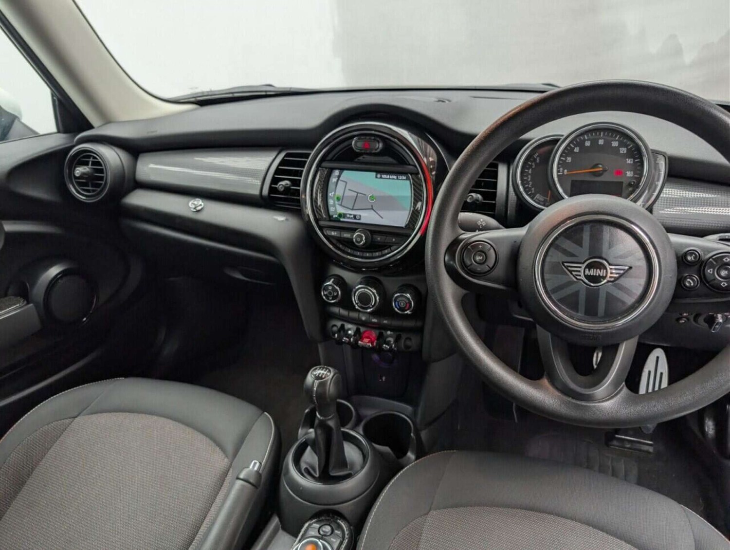 Used MINI Hatch 2019 for sale - 77713084: Photo 22