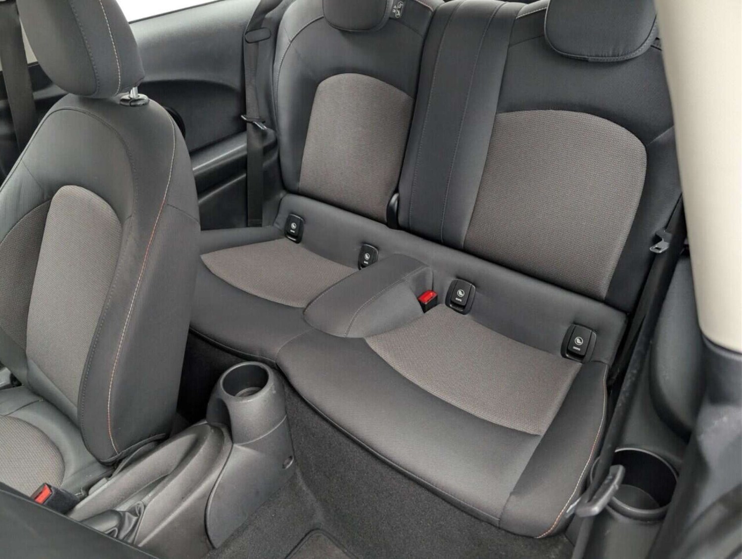 Used MINI Hatch 2019 for sale - 77713084: Photo 25