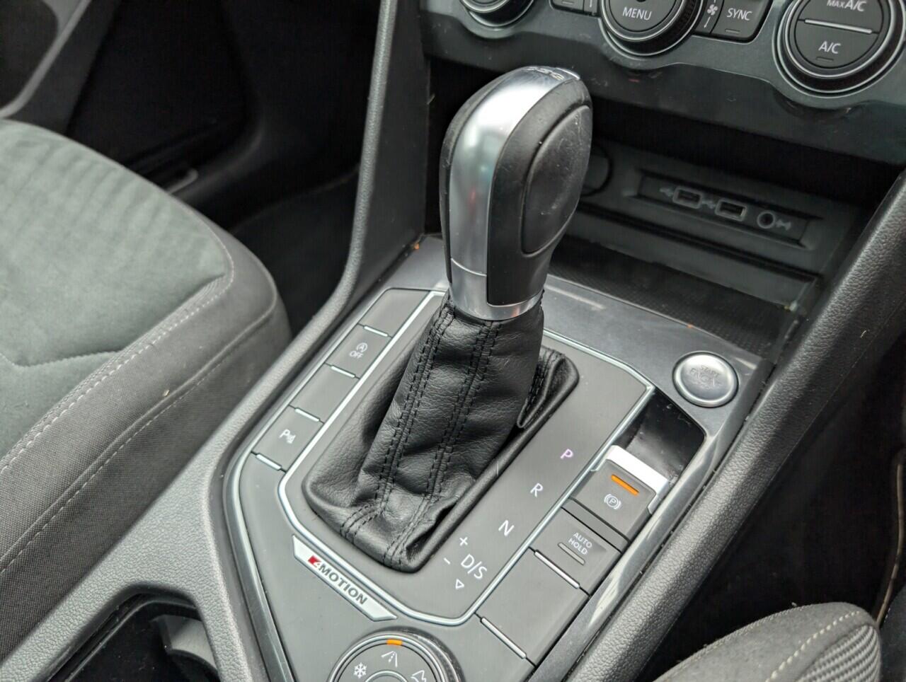 Used Volkswagen Tiguan 2018 for sale - 76422831: Photo 17