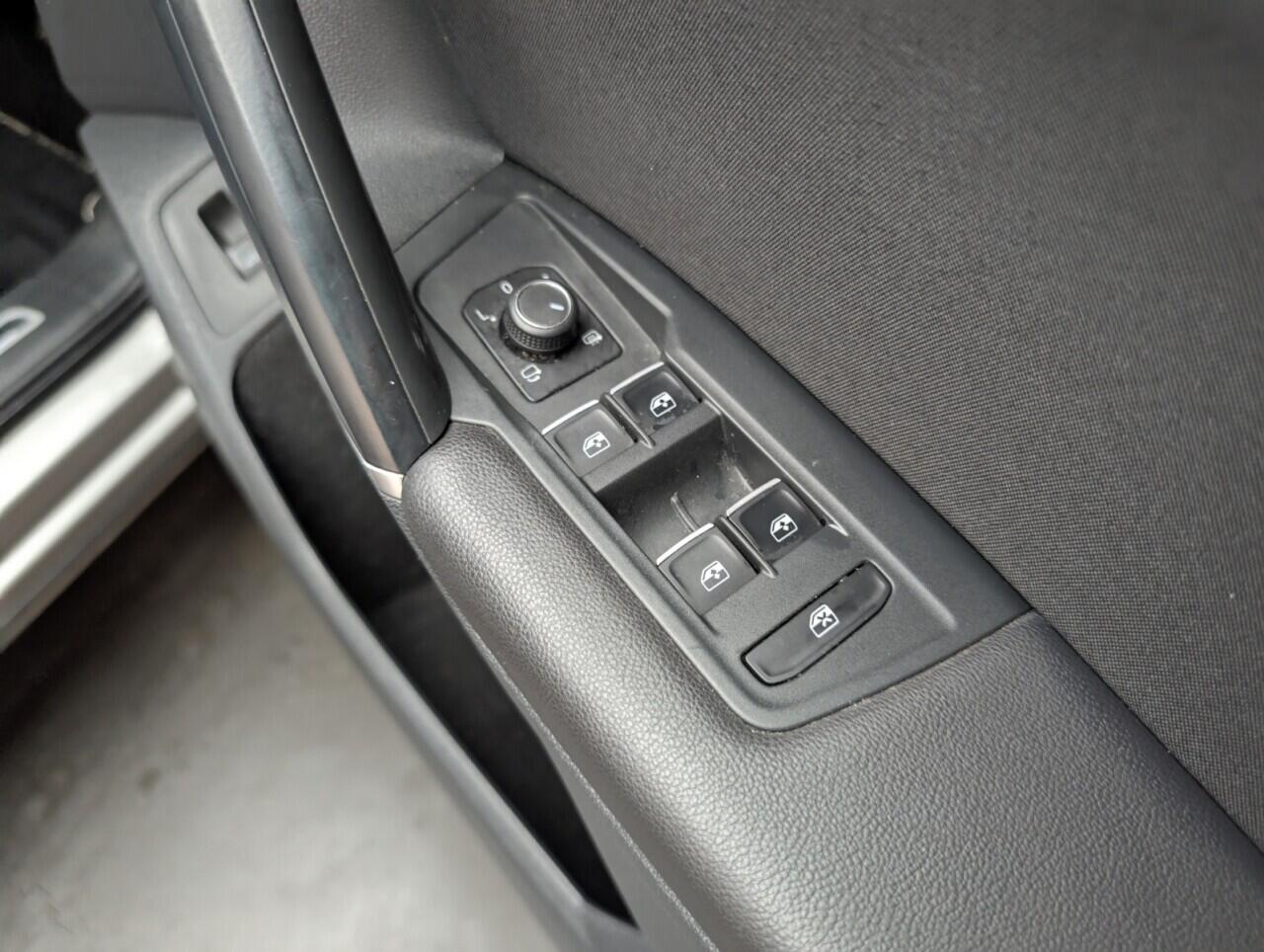 Used Volkswagen Tiguan 2018 for sale - 76422831: Photo 22