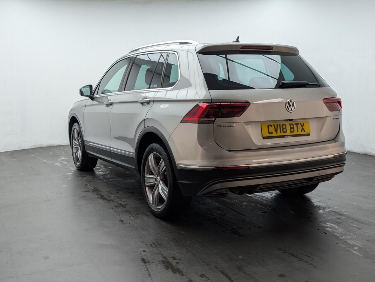 Used Volkswagen Tiguan 2018 for sale - 76422831: Photo 6