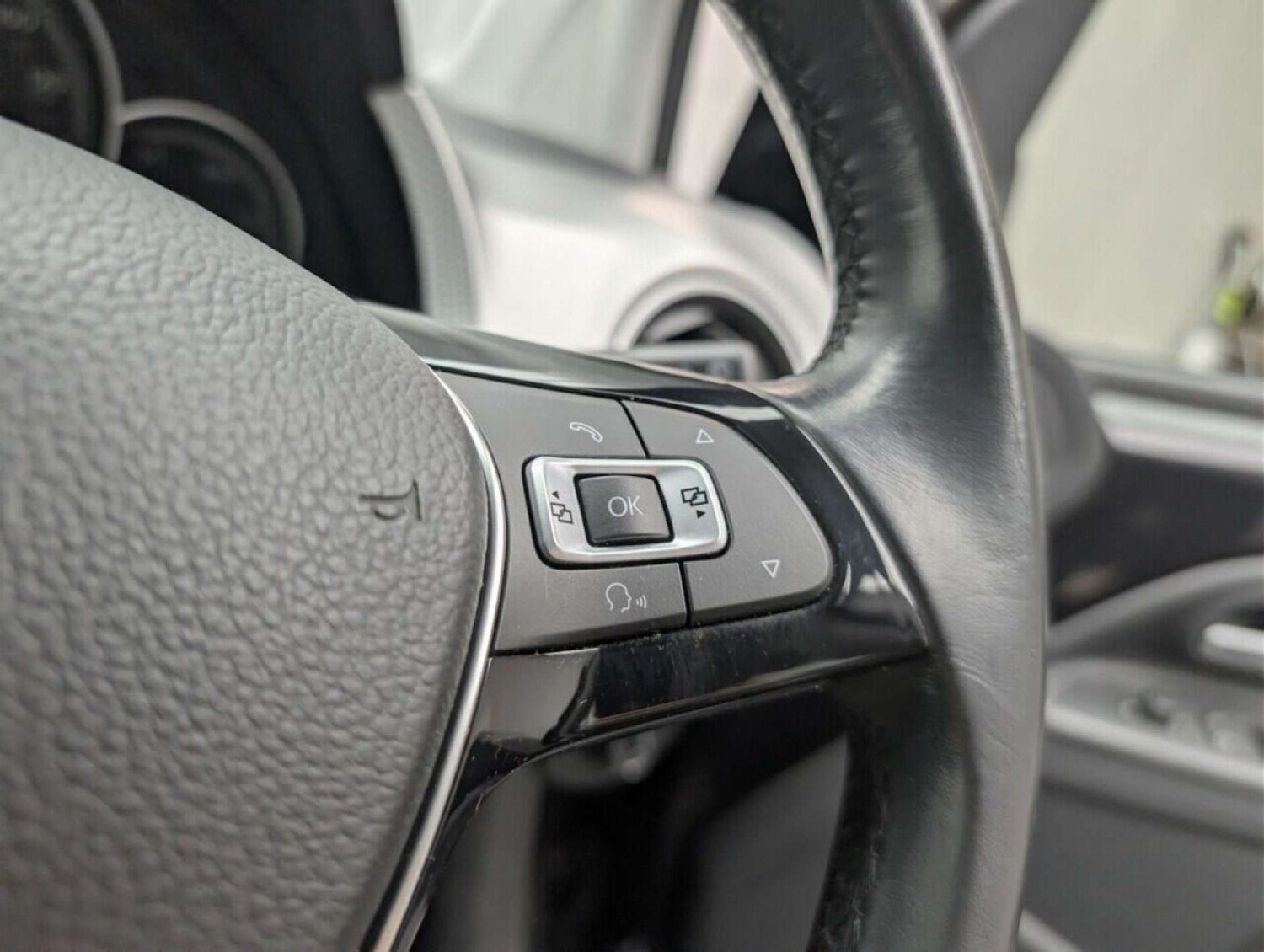 Used Volkswagen up! 2018 for sale - 77713076: Photo 17