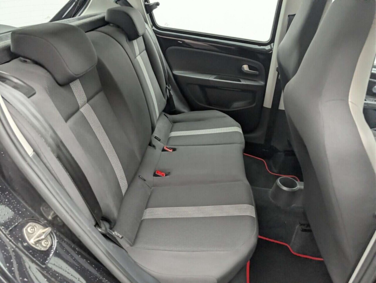 Used Volkswagen up! 2018 for sale - 77713076: Photo 22