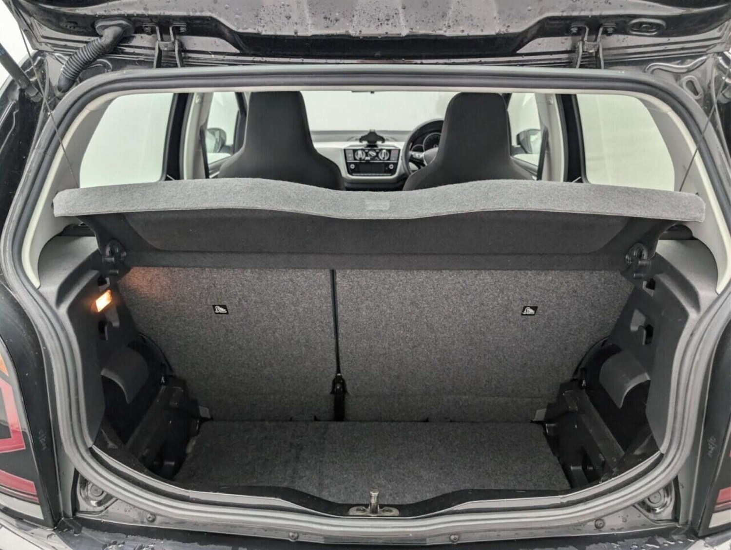 Used Volkswagen up! 2018 for sale - 77713076: Photo 23