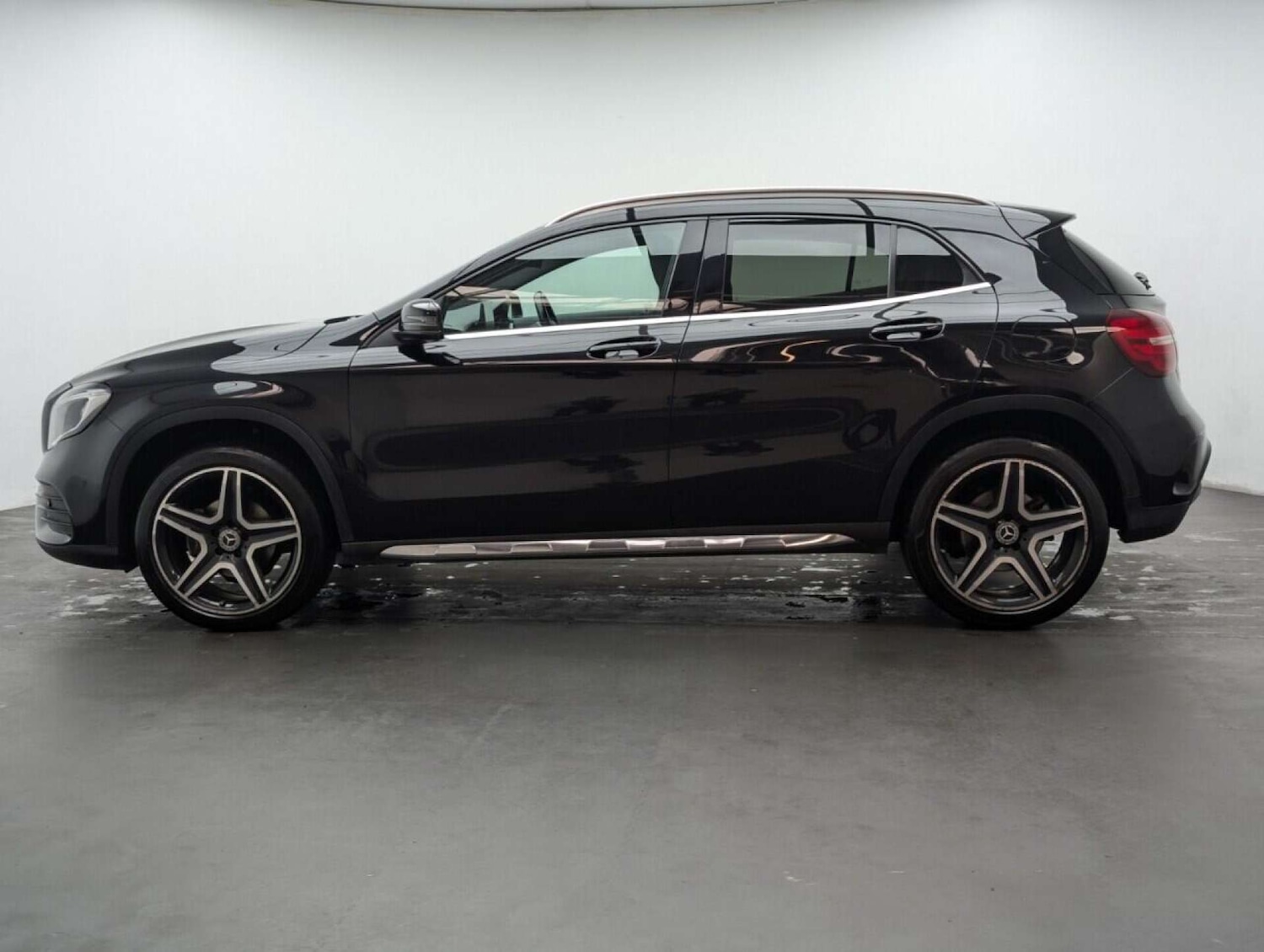 Used Mercedes-Benz GLA 2018 for sale - 77714356: Photo 5