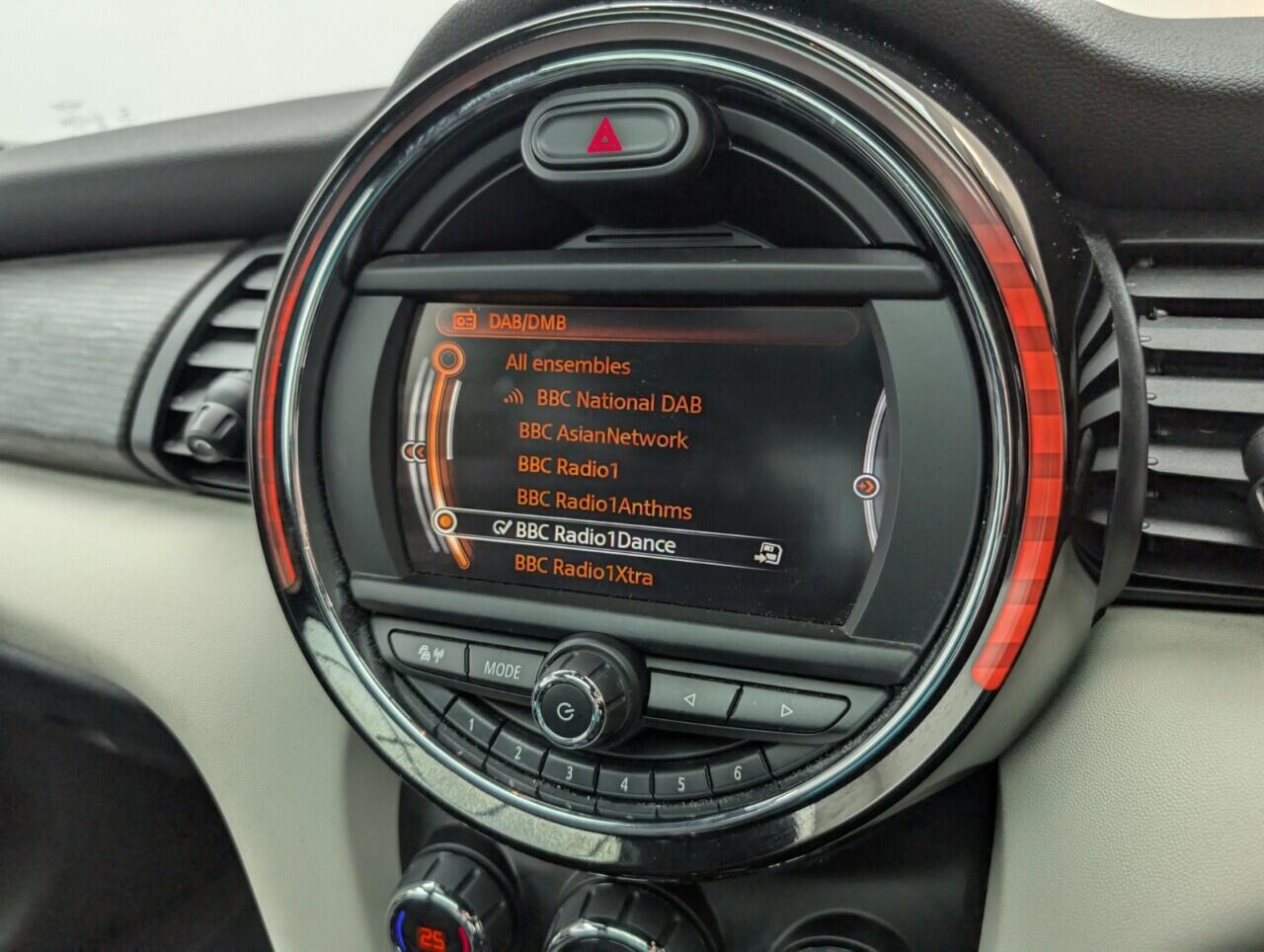 Used MINI Hatch 2018 for sale - 76423433: Photo 13