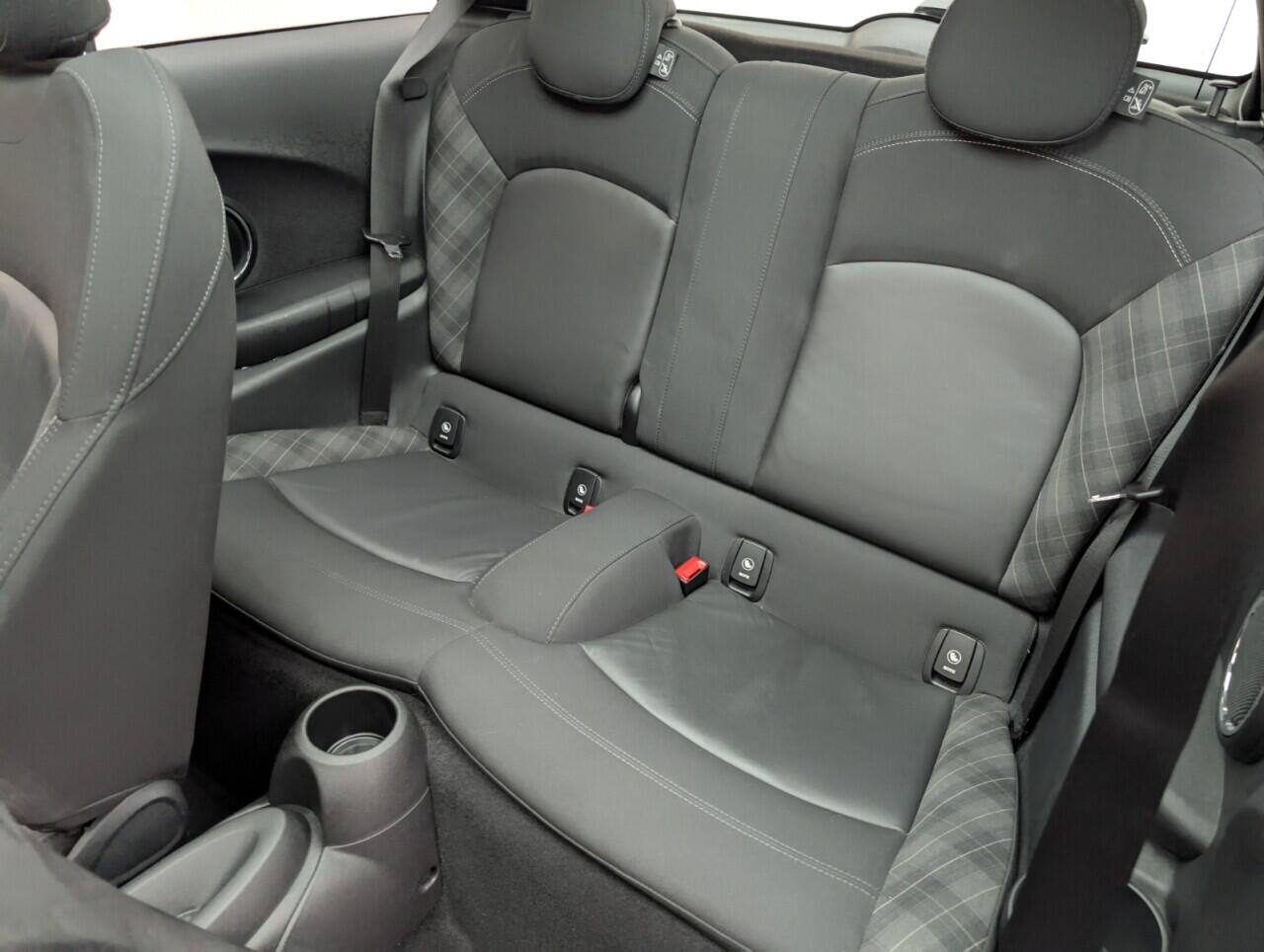 Used MINI Hatch 2018 for sale - 76423433: Photo 25