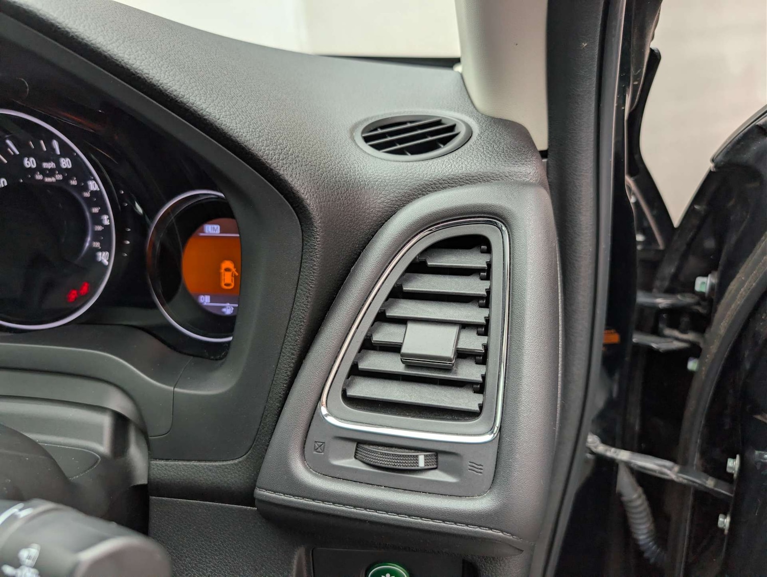 Used Honda HR-V 2018 for sale - 78064622: Photo 35