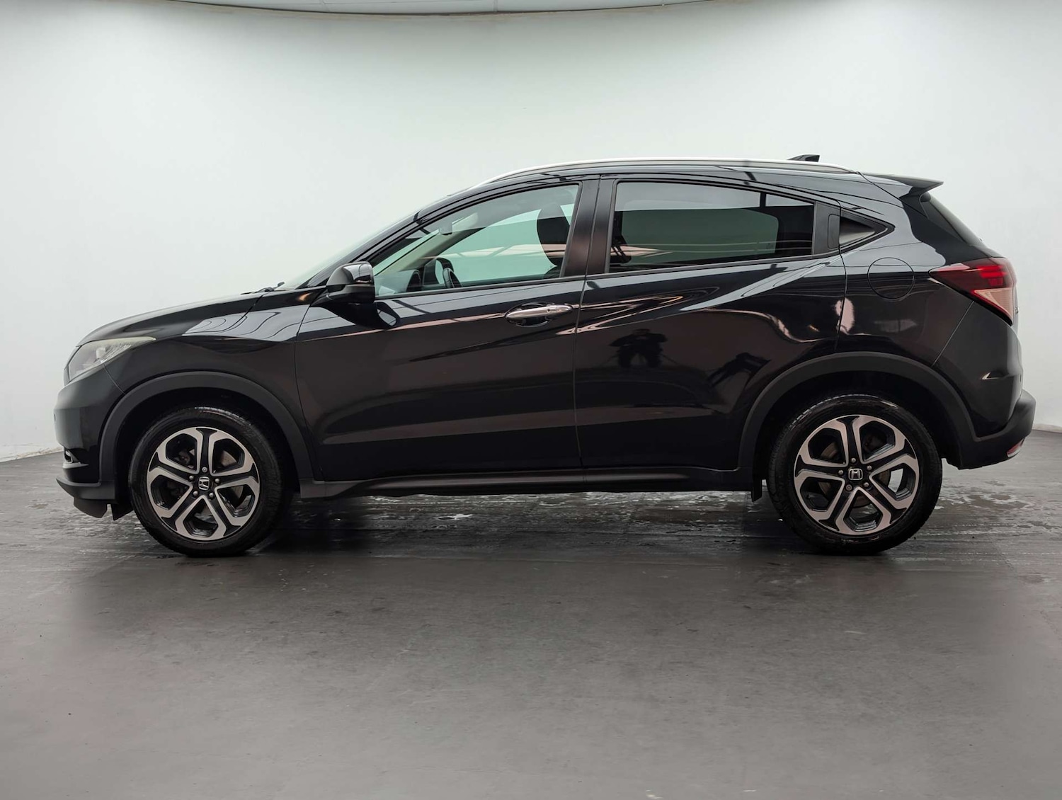 Used Honda HR-V 2018 for sale - 78064622: Photo 6