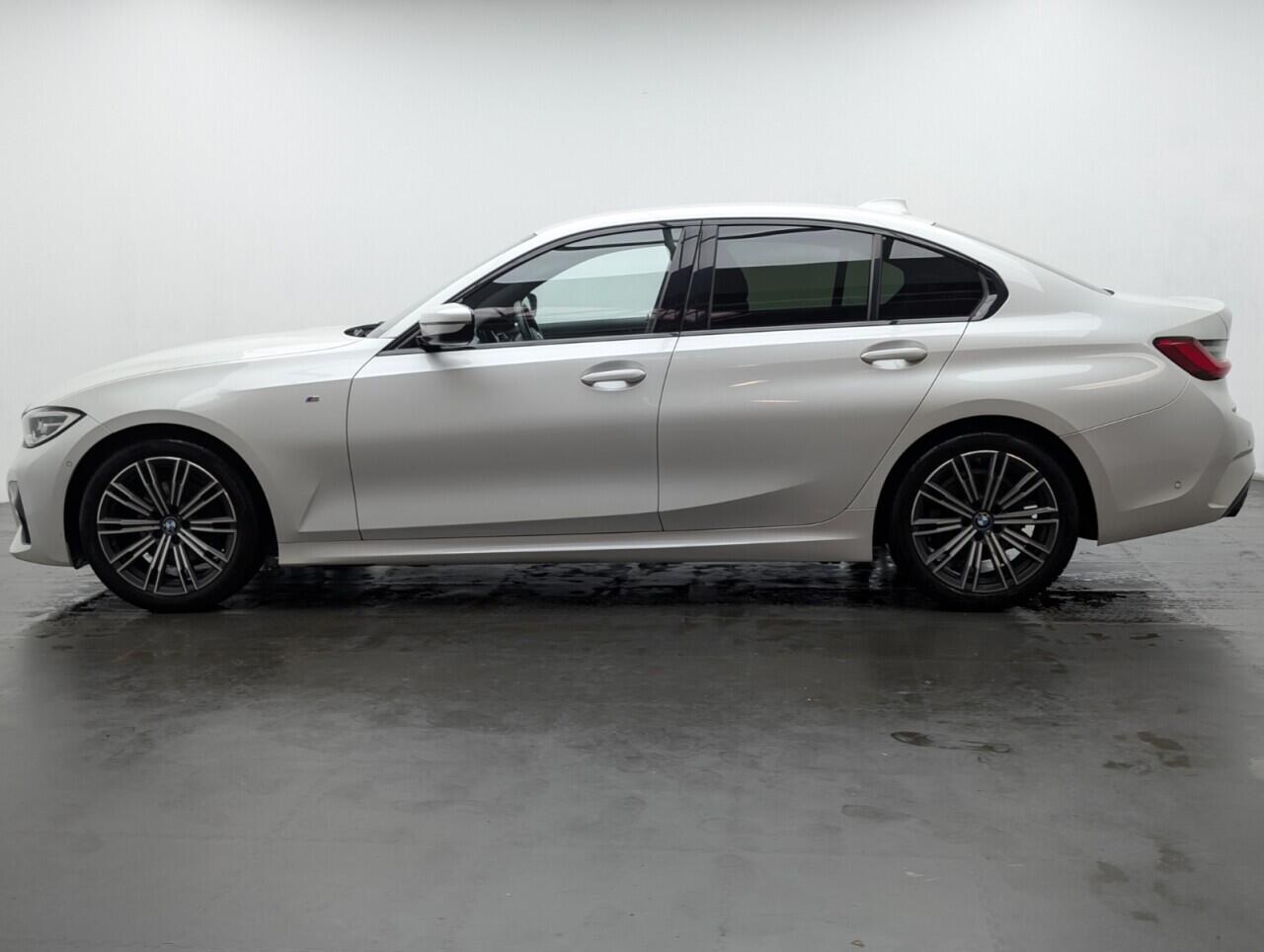 Used BMW 3 Series 2019 for sale - 77155341: Photo 5