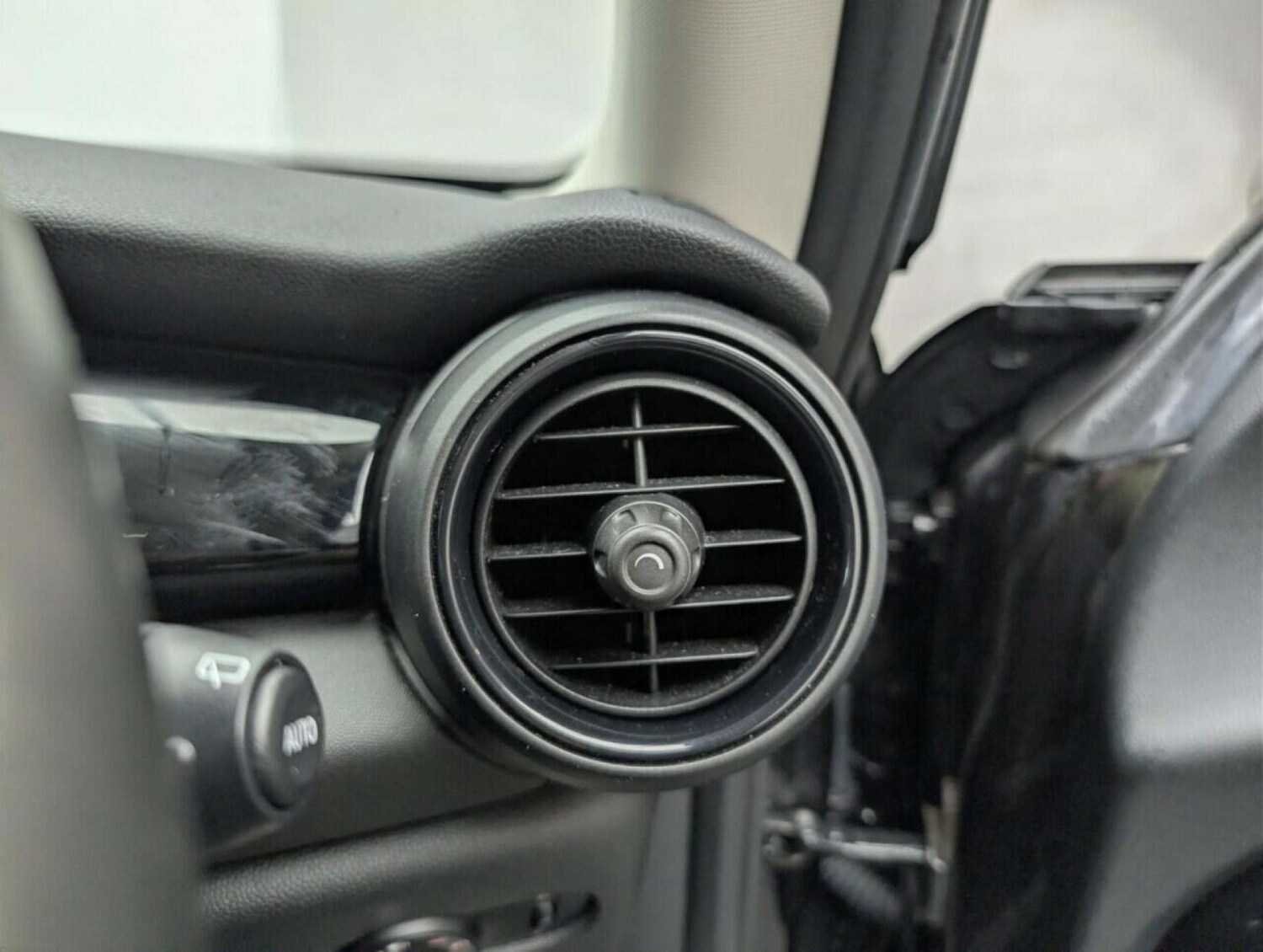 Used MINI Hatch 2017 for sale - 77713786: Photo 18