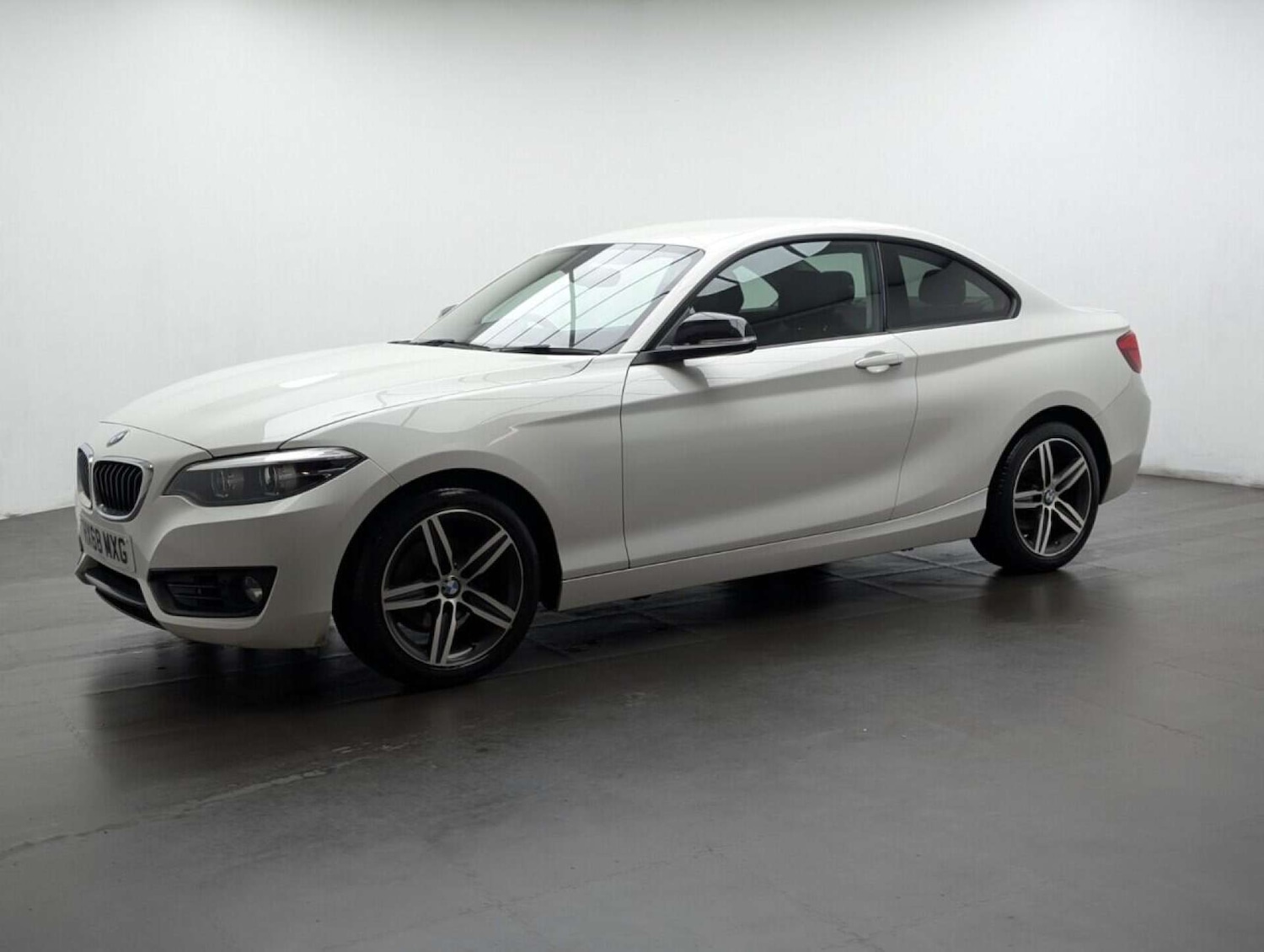 Used BMW 2 Series 2018 for sale - 77713985: Photo 4