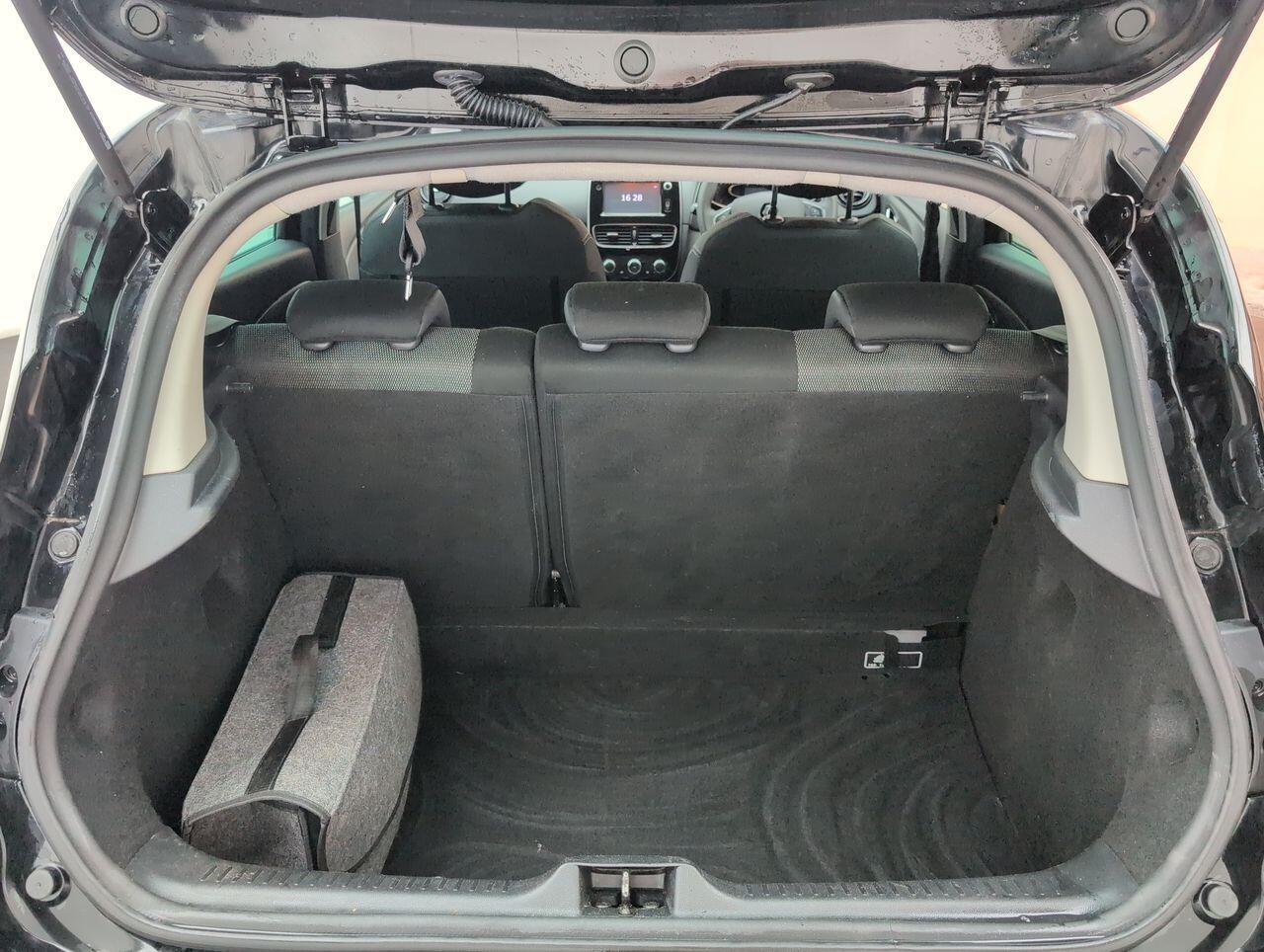 Used Renault Clio 2019 for sale - 76424961: Photo 25