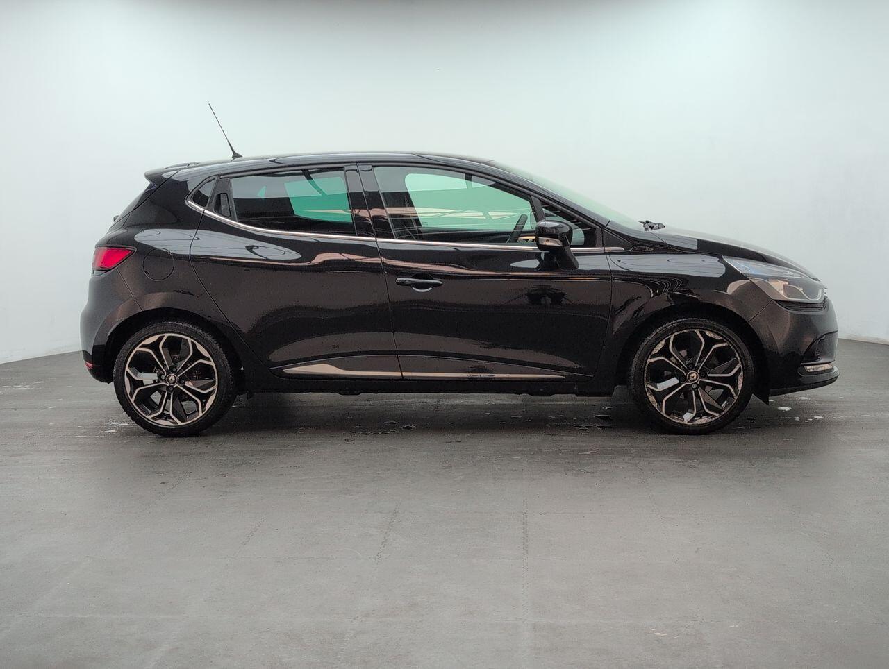Used Renault Clio 2019 for sale - 76424961: Photo 9