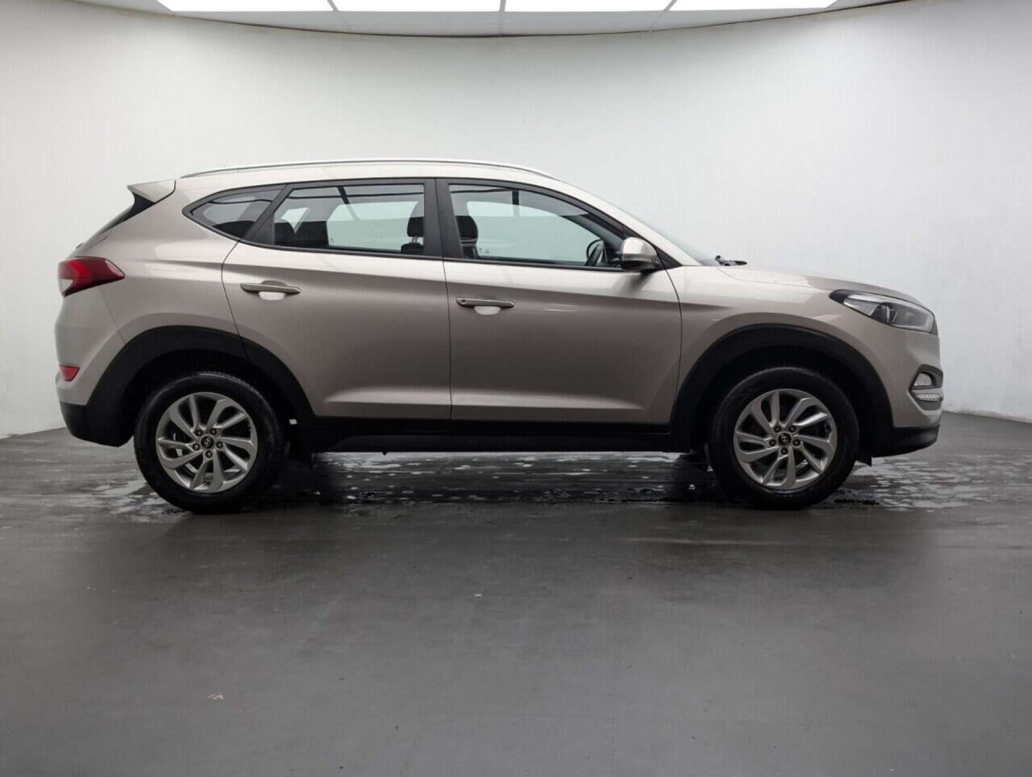 Used Hyundai TUCSON 2017 for sale - 77713616: Photo 9