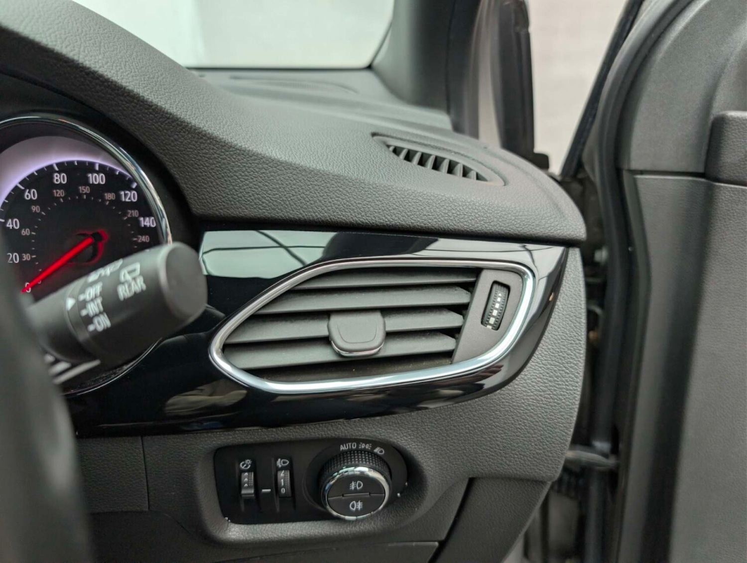 Used Vauxhall Astra 2018 for sale - 77766879: Photo 25