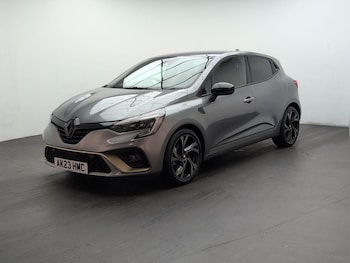 Used Renault Clio 2023 for sale - 76423199: Photo