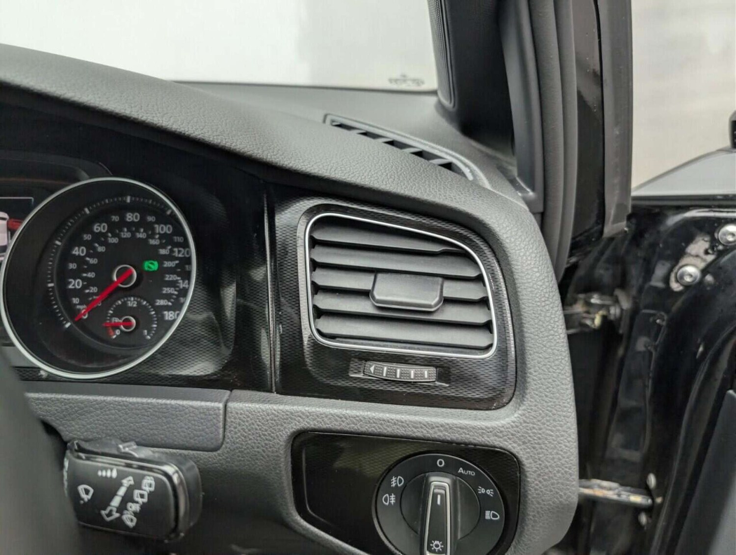 Used Volkswagen Golf 2016 for sale - 77714386: Photo 17