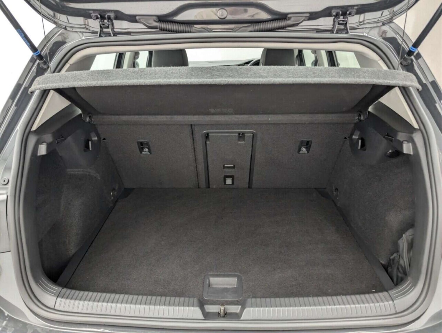 Used Volkswagen Golf 2020 for sale - 77714267: Photo 25