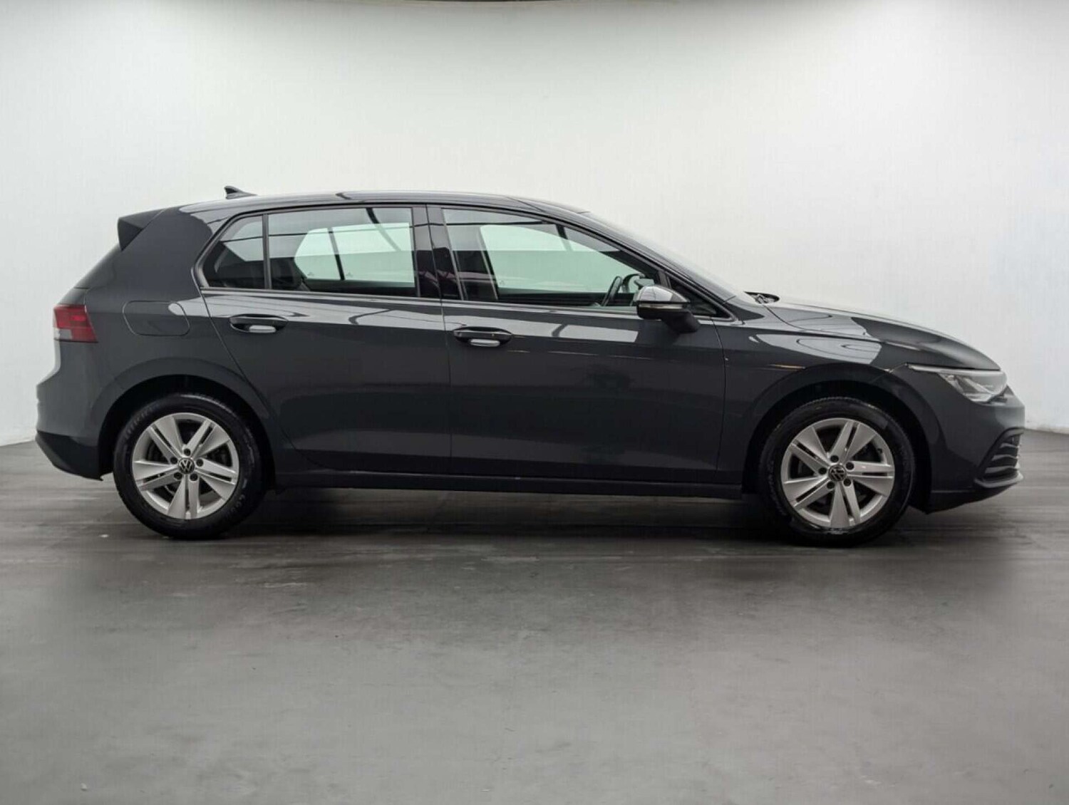 Used Volkswagen Golf 2020 for sale - 77714267: Photo 9