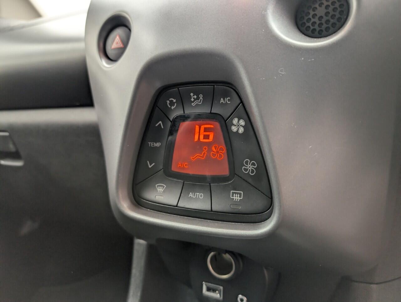 Used Toyota AYGO 2020 for sale - 76424959: Photo 16