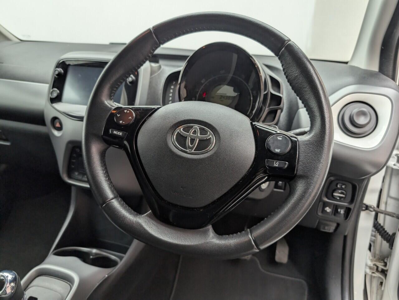 Used Toyota AYGO 2020 for sale - 76424959: Photo 21