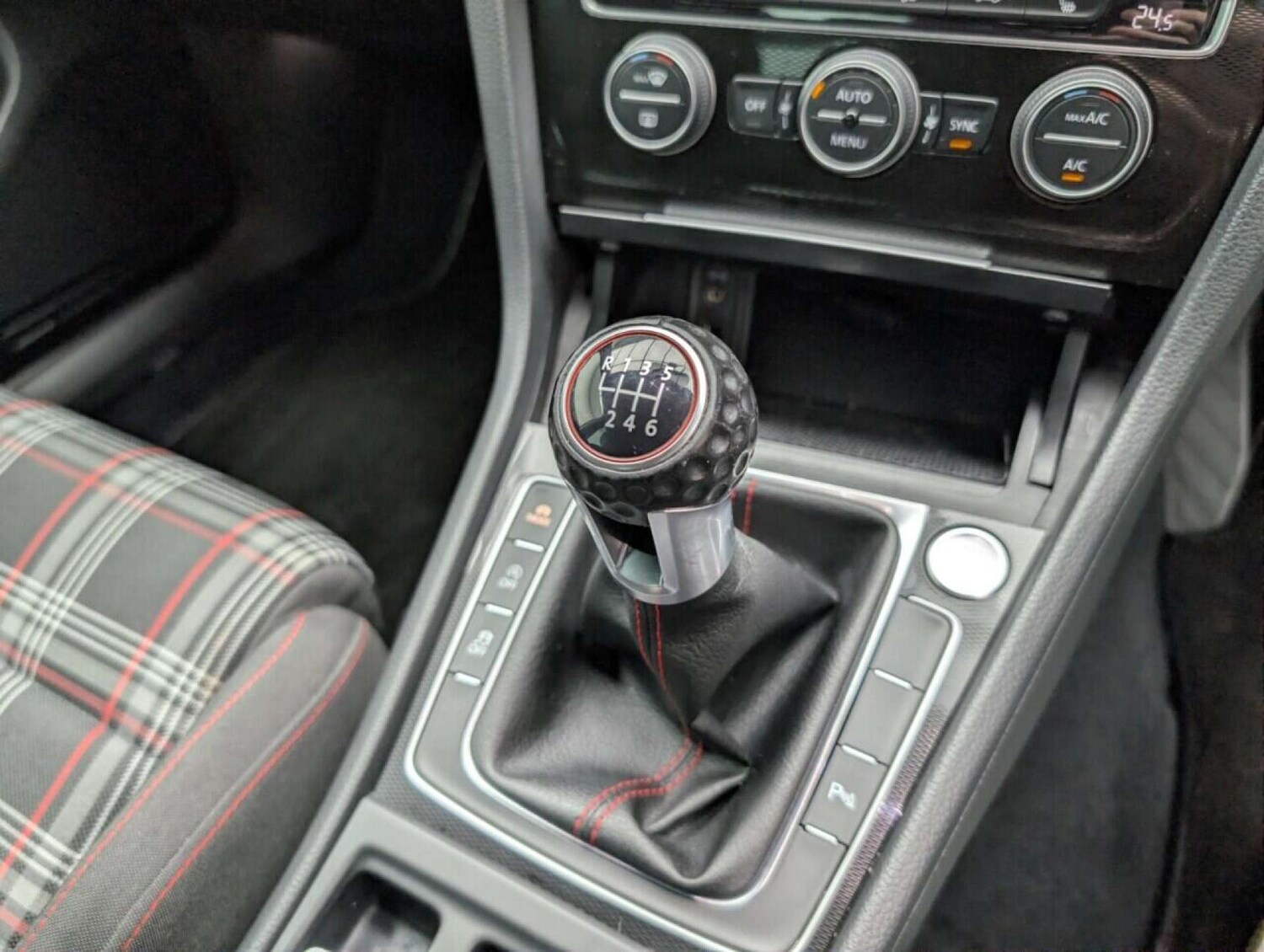 Used Volkswagen Golf 2016 for sale - 77713285: Photo 16