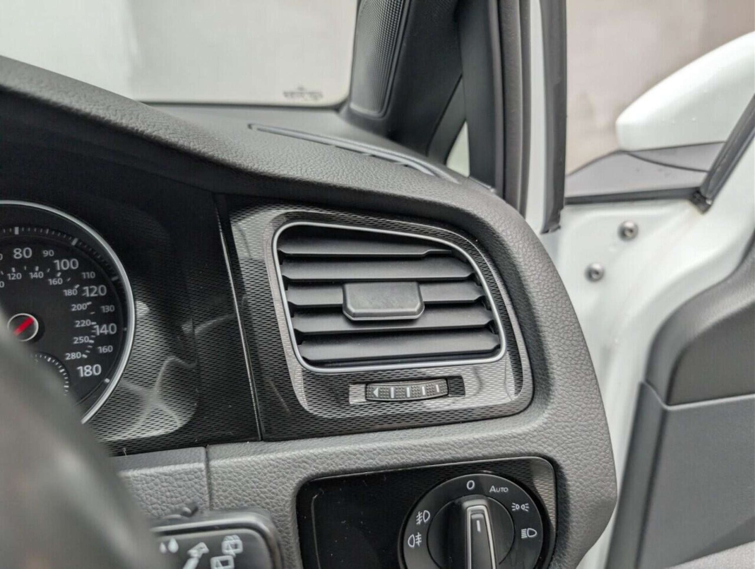 Used Volkswagen Golf 2016 for sale - 77713285: Photo 18