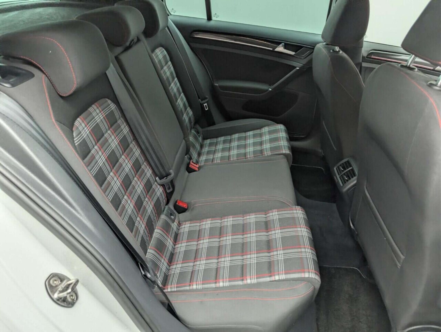 Used Volkswagen Golf 2016 for sale - 77713285: Photo 22