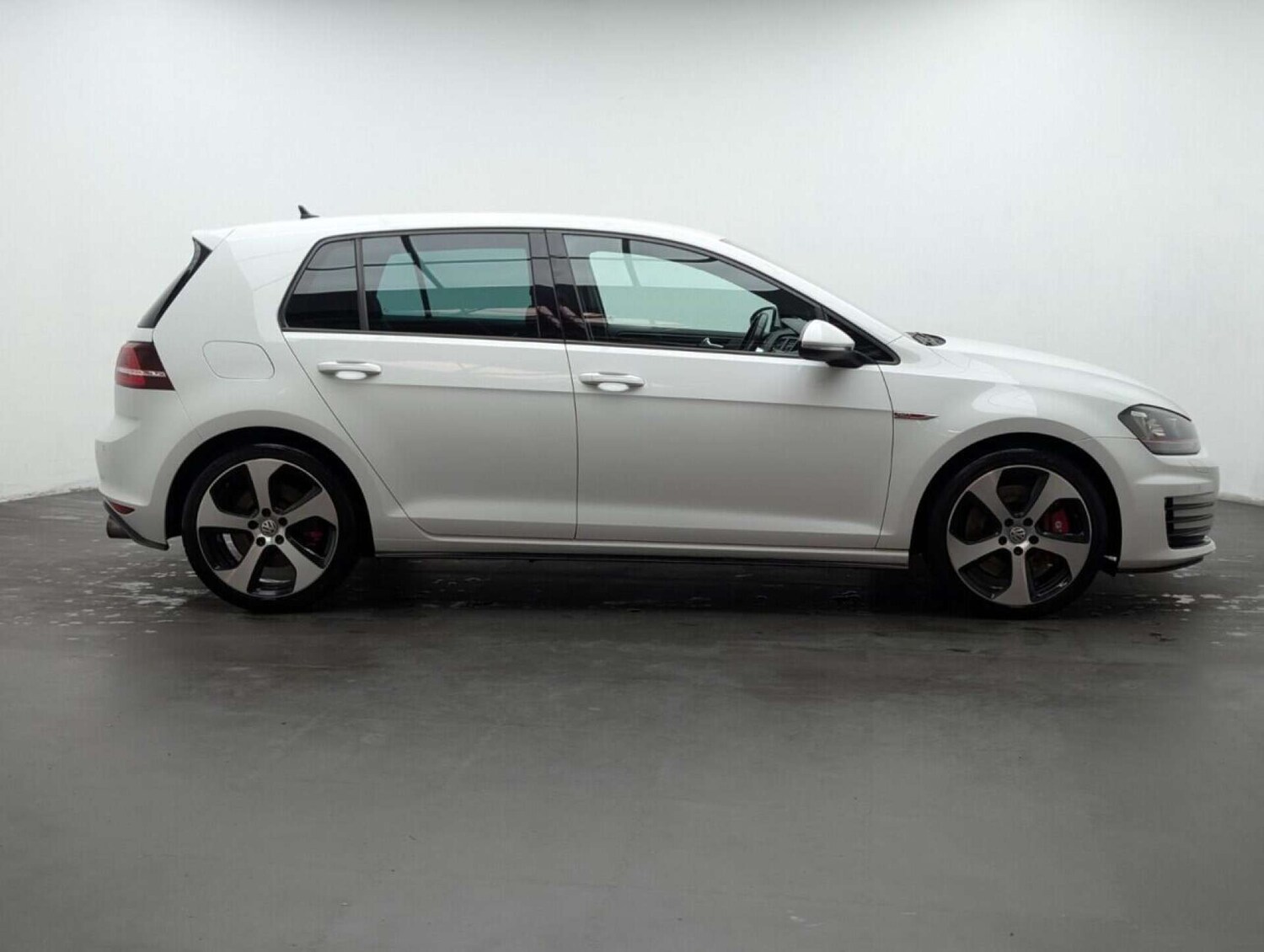 Used Volkswagen Golf 2016 for sale - 77713285: Photo 9